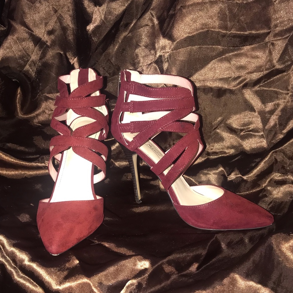 Sexy Burgunday Pointed Toe Cut-Out Heels